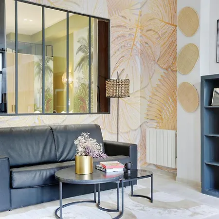 Cmg Ramey / Sacre-coeur Iii דירה